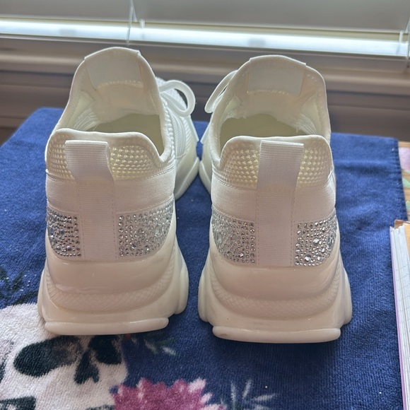 Torrid white with crystals 7WW sneakers - Picture 4 of 6